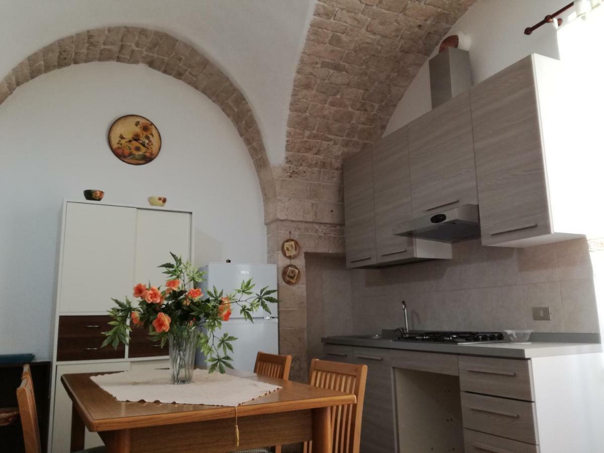 Porta Nuova Bed & Breakfast ปูติญญาโน ภายนอก รูปภาพ